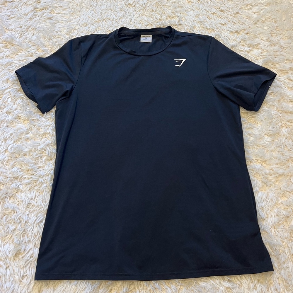 Gymshark men’s black shirt XL